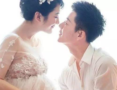 杨紫、王俊凯K歌，要去参加王俊凯演唱会？背后的邀请人是他