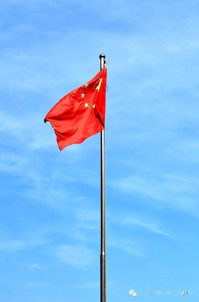 无限翻滚小球