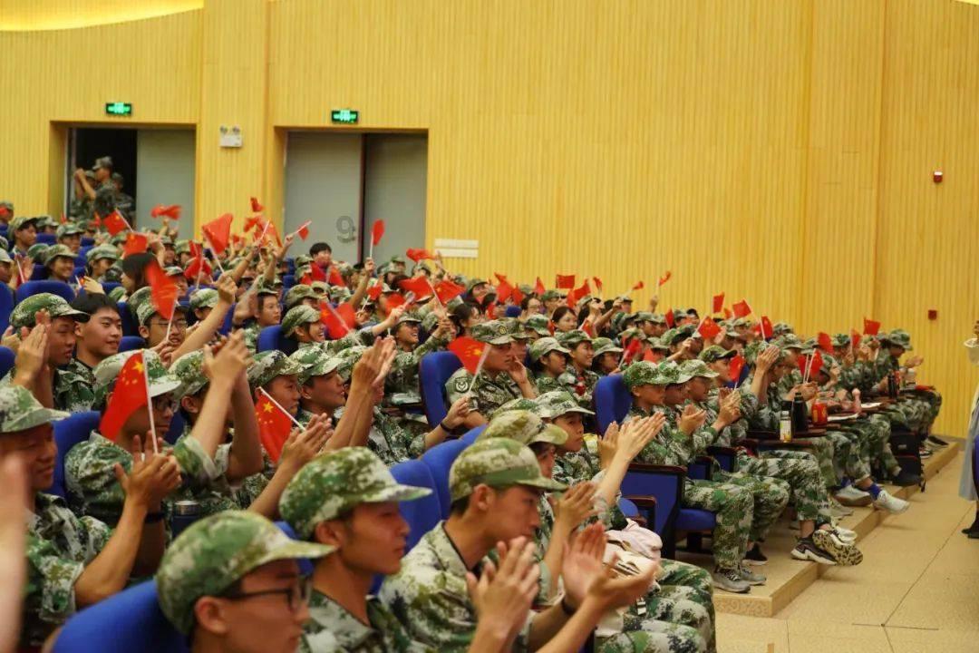 照顾可爱小公主