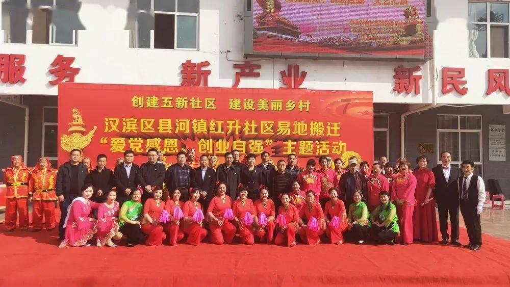 小猫钓鱼游戏龙王版有船