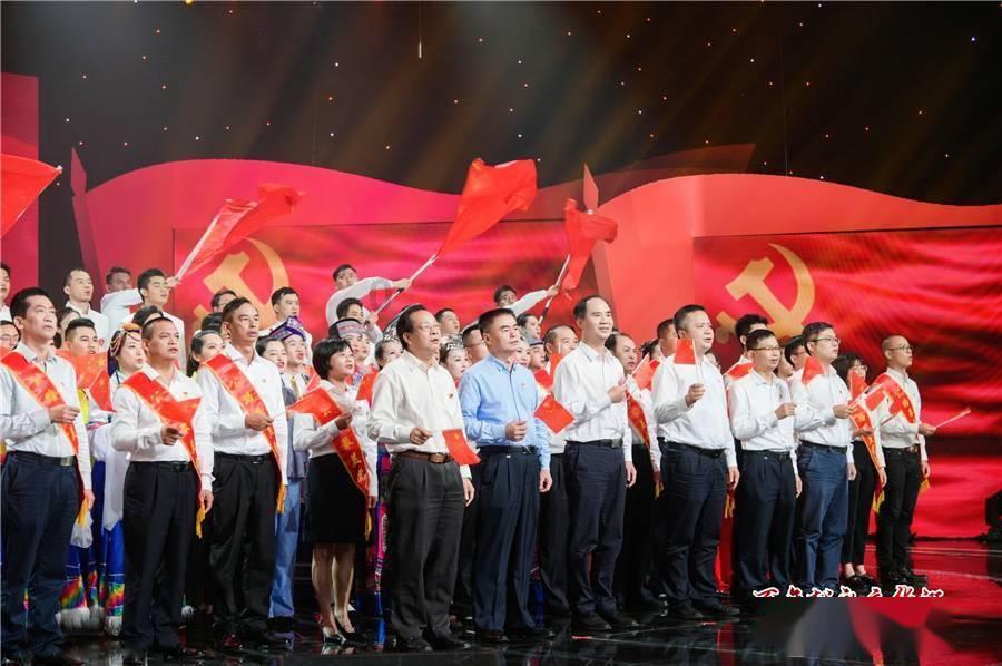 男朋友说他过好自己就好了怎么回复呢？