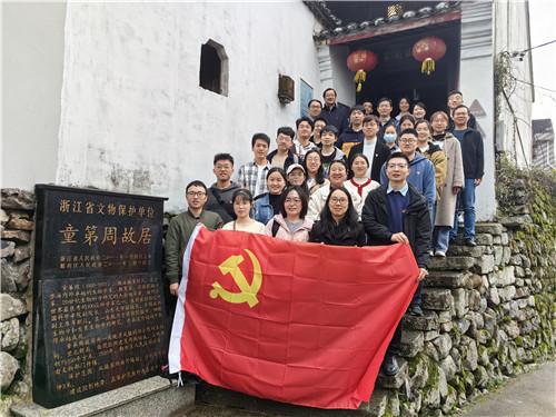 幼儿模仿动画里的危险行为，你觉得动画片需要为此负责吗？