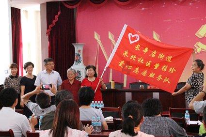 小艾比摄影家