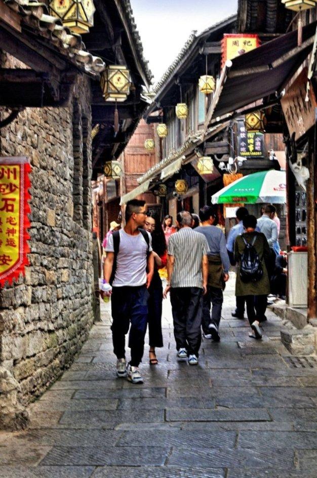 江西上饶：800多家工会“小驿站”让饶城更温暖