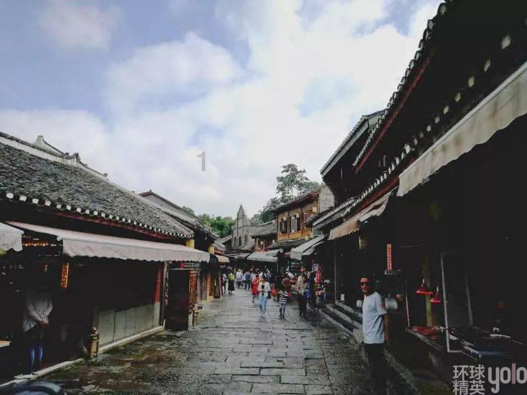 我没有明白“首页中单击切换到“打开文件”卡片”这句话，也找不到“打开文件”的卡片，谢谢游戏画面